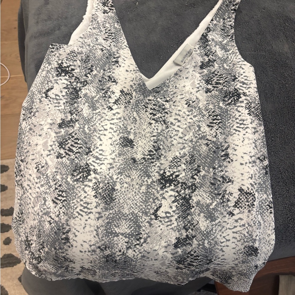 Allison Joy Gray & White Snakeskin V-Neck Cami
